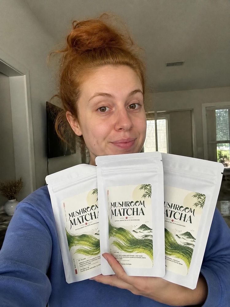 Bag of mushroom-infused matcha with Lion's Mane, Cordyceps, and Reishi
